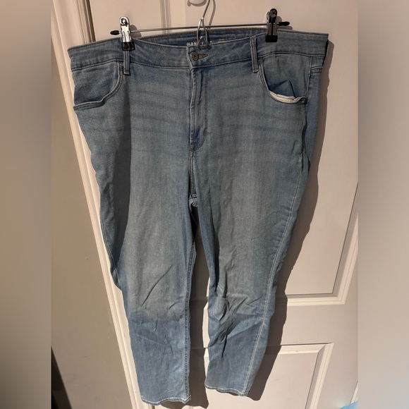 Old Navy Denim - Old Navy High-Rise Straight Jeans
